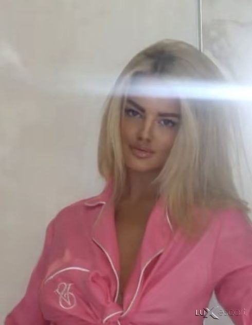 Една нощ, един спомен 🫦 -  снимка 1