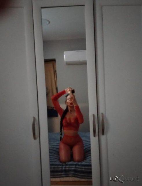 🥰TOP❤️‍🔥NEW SIYANA♥️ESCORT👿 -  снимка 3