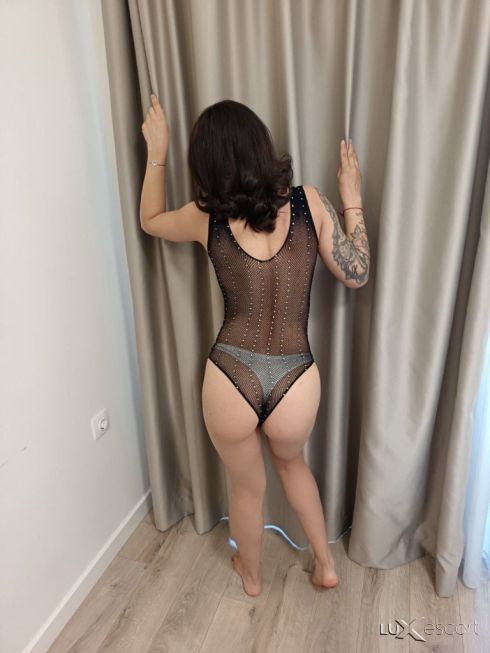 Нова в града 💋 не се бави☎️ -  снимка 6