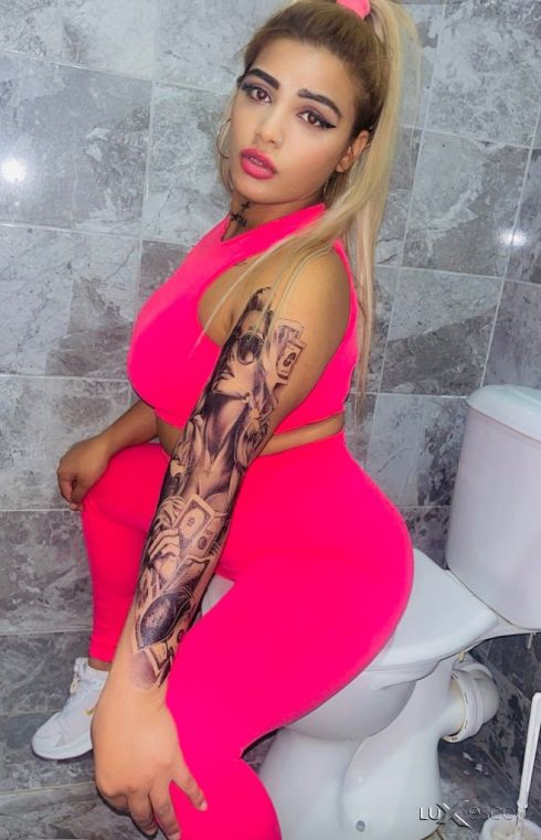 I visit your hotels 24/7✅🚕 (WhTSaPP)✅🟢 -  снимка 0