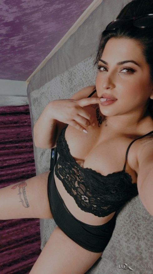 100% Real 💜 -  снимка 3