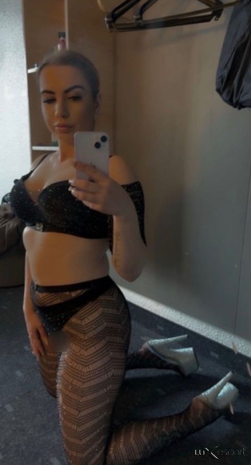 Maria -  снимка 4