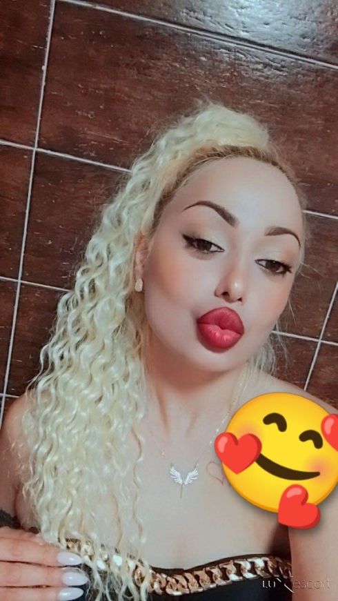 🌺Нова в градъ💯 реална🌺 -  снимка 0