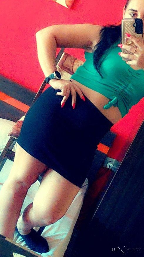 NOVA ZA KRATKO V GRADA -  снимка 4