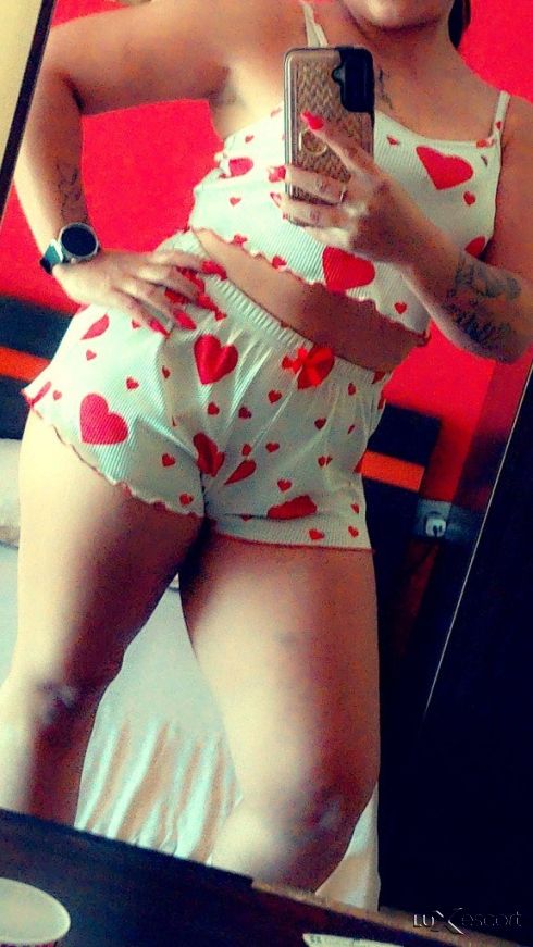 NOVA ZA KRATKO V GRADA -  снимка 5