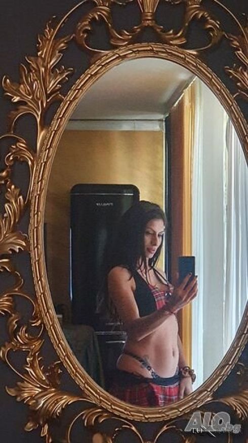 масаж тяло в тяло с ХЕПИ ЕНД + 69 30мин 100лв -  снимка 6