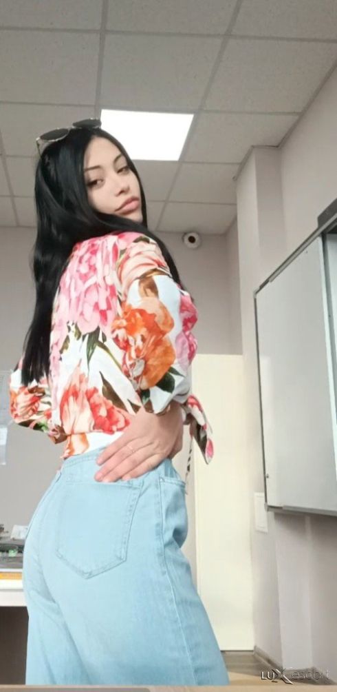 Обужавам насладата 💋💋 -  снимка 0