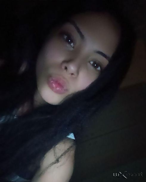 Обужавам насладата 💋💋 -  снимка 2