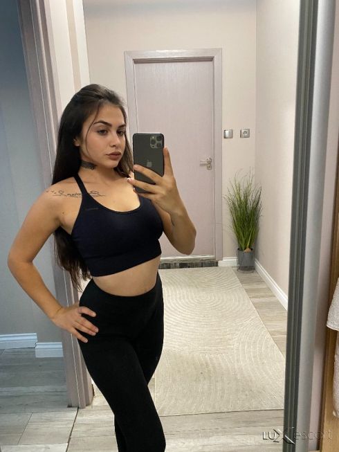 💋Victoria HOT💋 -  снимка 2