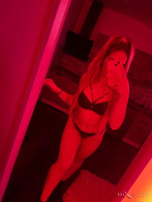 ⚜️TOP ESCORT⚜️ -  снимка 0