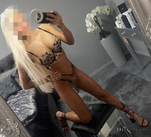 Simona -  снимка 3