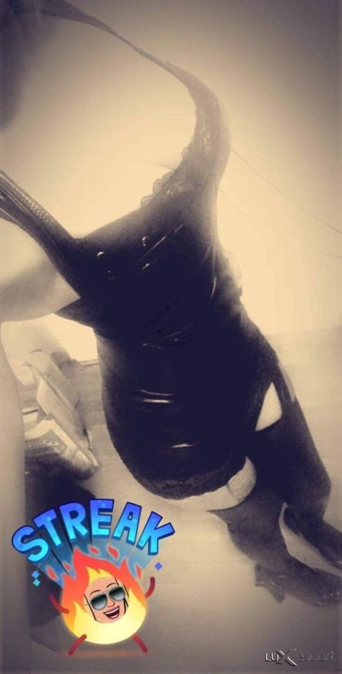 🩷Порно звезда🩷 -  снимка 12