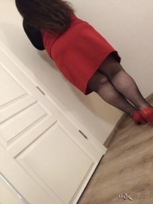 Масаж с гола масажистка , Пловдив ♥️ -  снимка 6