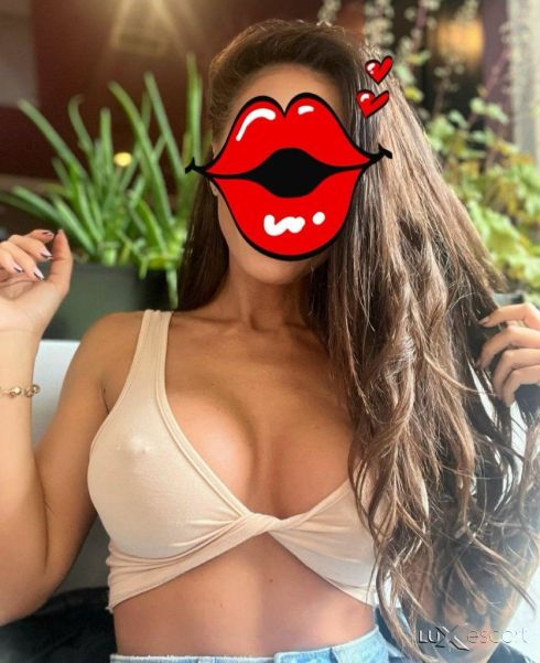 New hot 🥵 girl book by  WhatsApp. -  снимка 4