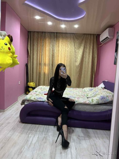 Top escort -  снимка 6