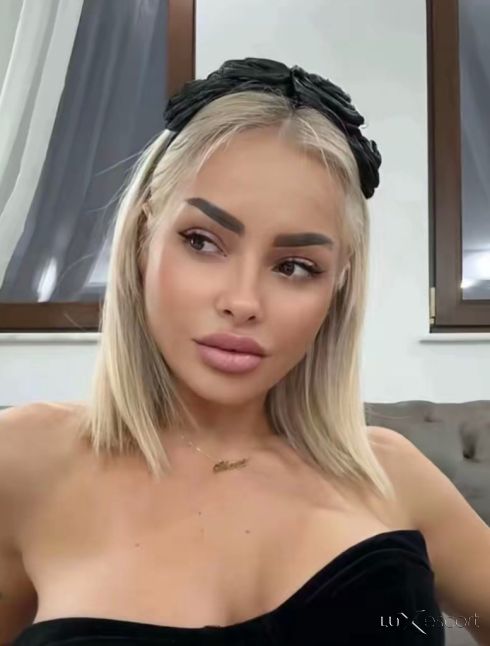 VIP BLOND GIRLS✨️🍒 -  снимка 0