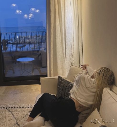 VIP BLOND GIRLS✨️🍒 -  снимка 1