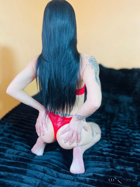 реална на 100% без фалшиви снимки -  снимка 0