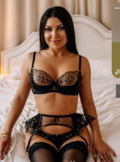 Десислава нова в града -  снимка 0