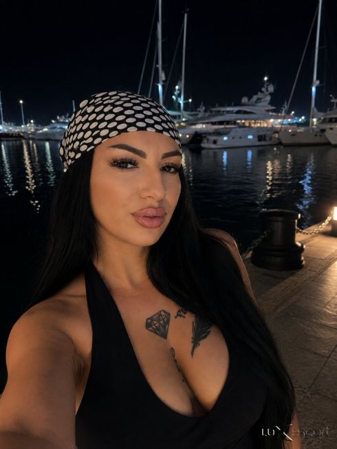 Natalie🥰🥰🥰😘 -  снимка 0