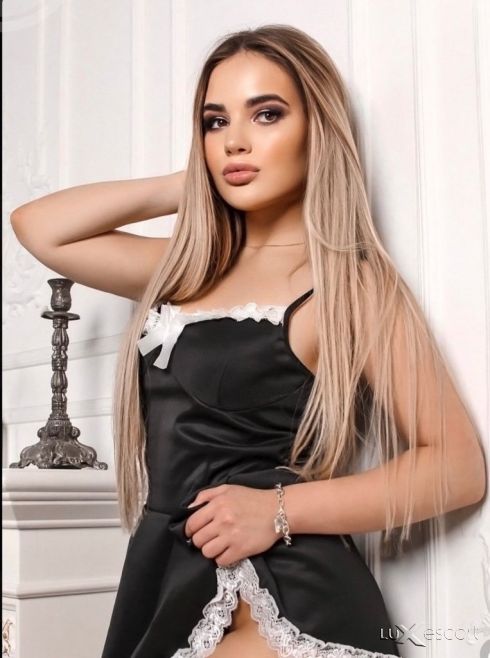 CALL ME BABY 📞☎️ -  снимка 3