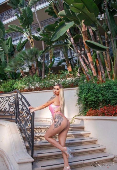 ROSALINDA ⚜️ VIP Escort ⚜️ П. Програма / 499euro. GFE/ 699euro -  снимка 0