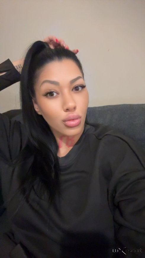 Реална -  снимка 1