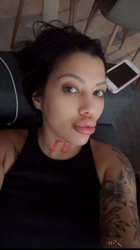 Реална -  снимка 2