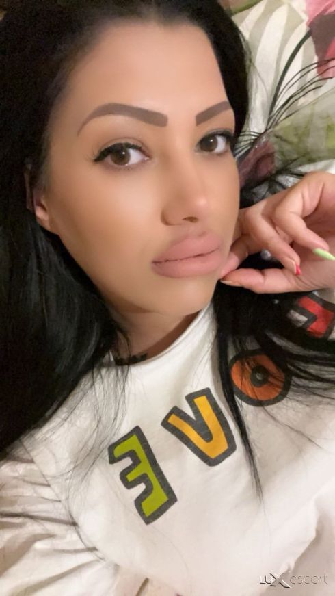 Реална -  снимка 3