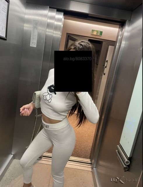 Teodorka Бърза френска в кола -  снимка 2