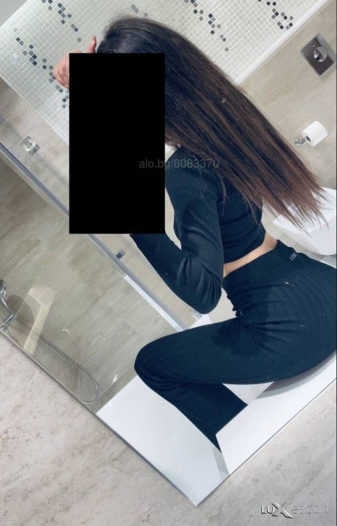 Teodorka Бърза френска в кола -  снимка 4