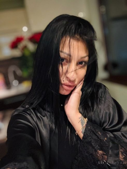 Реално и истинско Момиче ❗️ -  снимка 2