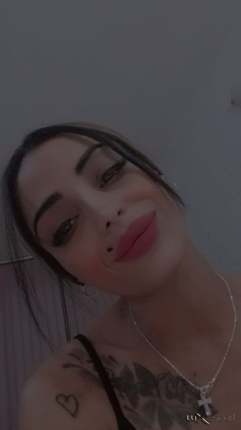 Само на ваш терен💋💚 -  снимка 4