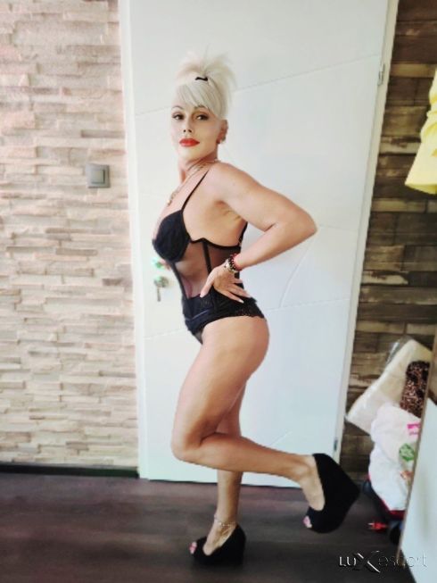 Имам приятелка за троика -  снимка 7