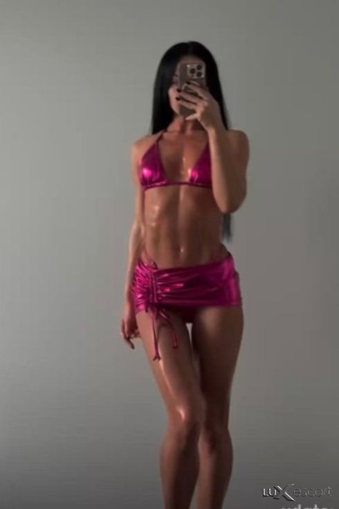 Taзи вечер тук при вас -Аni Beaty luxury girl 🧒 -  снимка 4