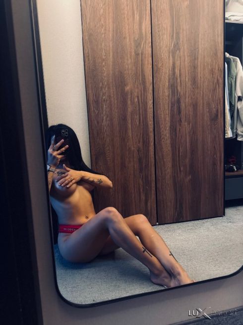 🔥🫦Hot Melissa 🔥🫦 -  снимка 0