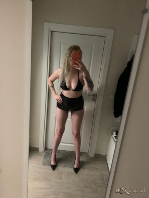 камелия нова.цена за 30мин-100лв -  снимка 0