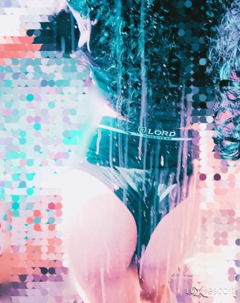 Секси транс най бруталната свирка само при мен -  снимка 6