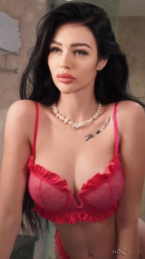 Evi escort -  снимка 1