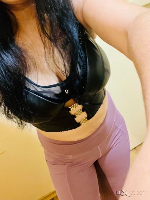 Ние сме две, и се чукаме добре💋 на наш или ваш терен💋 -  снимка 5