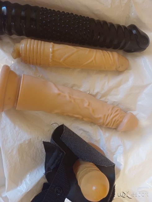 Ние сме две, и се чукаме добре💋 на наш или ваш терен💋 -  снимка 7