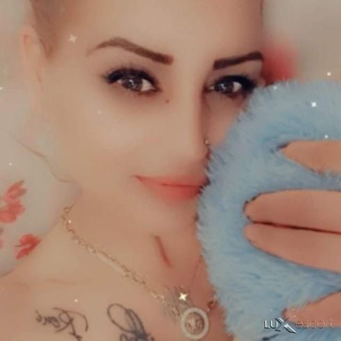 здравейте господа нова съм във вашия град 💋💋 -  снимка 1
