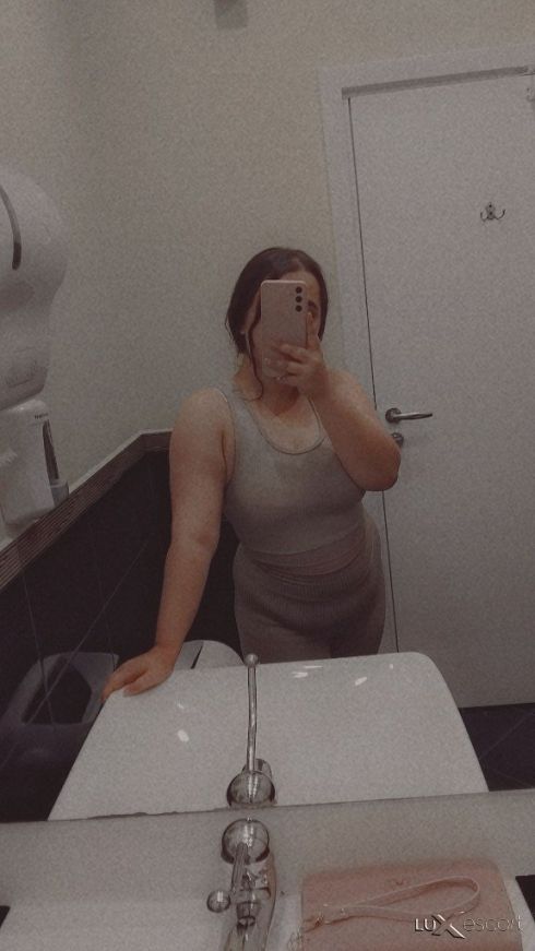 100%Реална съм -  снимка 4