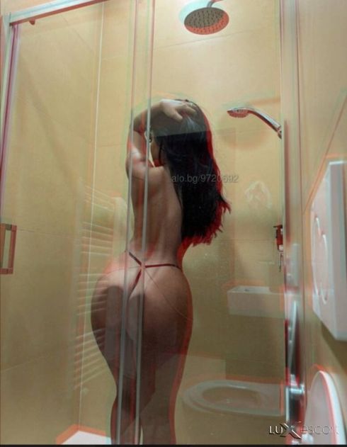 Прекрасна -  снимка 1