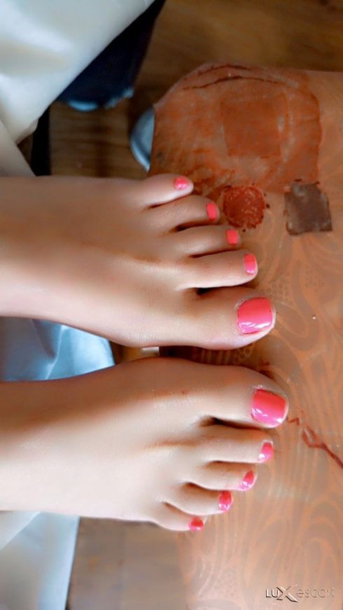 Малко изкушение -  снимка 2