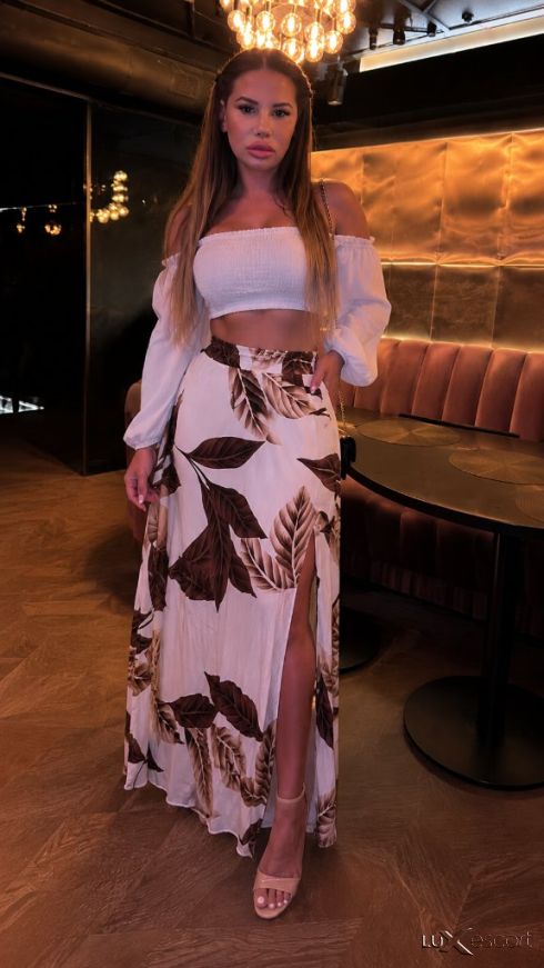🥂✨ A Touch of Luxury & Pure Elegance 💎🌹💸🪎 -  снимка 3