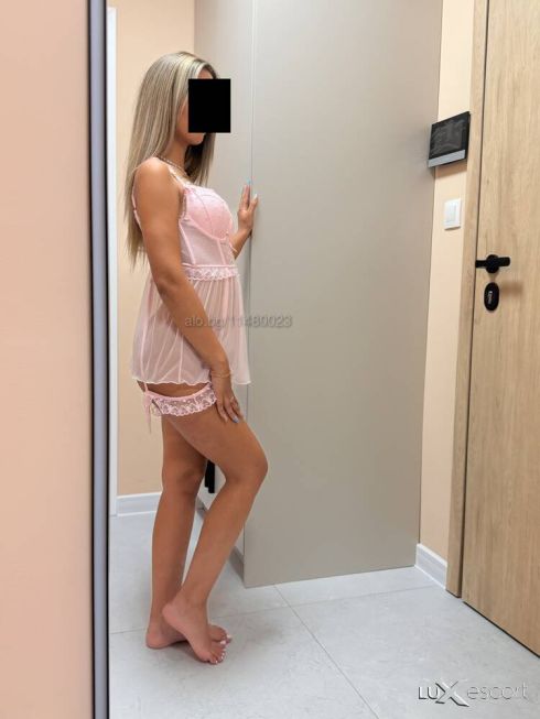 малко миньонче бърза опция 70€ 🫦 -  снимка 1