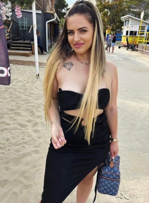 Vip escort ☎️ WhatsApp ☎️ -  снимка 0