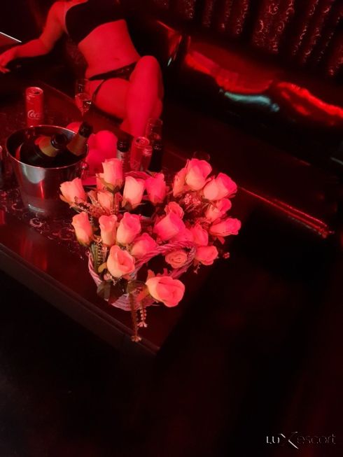 150 EUR -  снимка 1