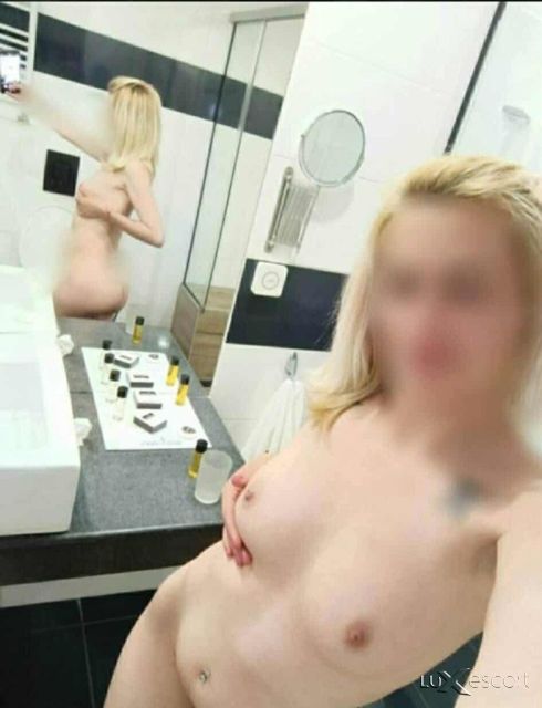 Нежна Сладка Малка Тясна и Опасна Нова във Града Реална 📞 📸 -  снимка 0